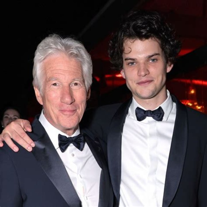 Richard Gere: Unveiling The Legendary Actor's Height